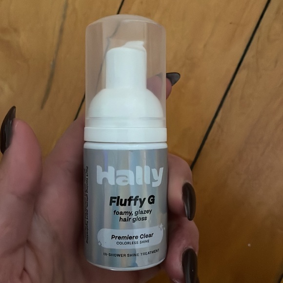 Bundle of travel/sample size makeup/hair are products - Picture 2 of 8